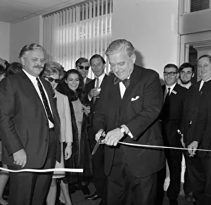 00087 Prints: Lord Boothby opens the Wynne Film productions studio in Whitfield, London