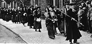 University Prints: Lord Curzon Chancellor walking with the Queen after she graduated from Oxford with