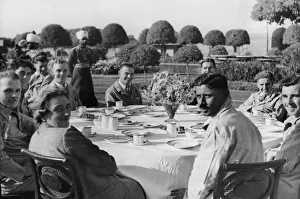 Lord and Lady Wavell gave an outdoor tea party in the grounds of the ViceroyOs House in