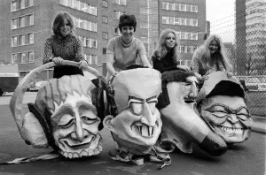 Lord Mayors Show in London November 1970 Effigies of l-r Kenny Everett David