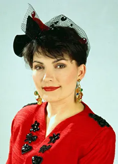00022 Prints: Lorraine Kelly Scottish television presenter March 1990