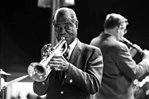 Images Dated 6th April 2020: Louis Armstrong at the Batley Club 14th June 1968