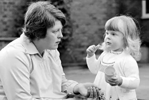 00029 Prints: Louise Brown - test tube baby - May 1980 And her mother Lesley Brown at home in