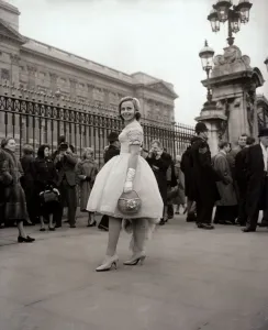 Lovice Ullein Reviczky, the last debutante to enter a party at Buckingham Palace