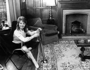 Lulu Singer who had hits in the Sixties with such songs like Shout she also married