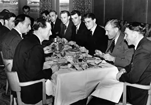 Lunching at their Troon (Ayrshire) hotel are members of the England team to meet Scotland