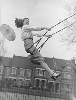 Lynn Russell -- Revue Dancer F W Reed Staff photographer April 4th 1952