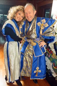 Magician Paul Daniels and his wife Debbie McGee pictured at home. 13th December 1991