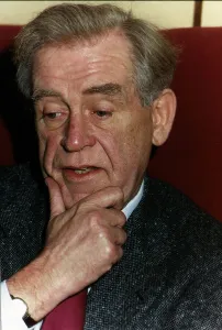 Magnus Magnusson BBC TV Presenter of Mastermind a general knowledge quiz programme