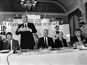 Images Dated 10th June 1988: Magpie Group, news press conference, Friday 10th June 1988