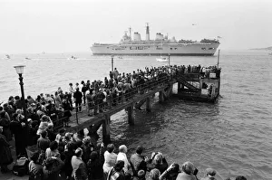 01278 Prints: The main body of the Royal Navy Task force that is going to the Falklands sets sail