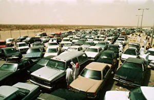 Refugees Prints: The main border crossing from Kuwait in to Saudi Arabia is blocked by Kuwati refugees