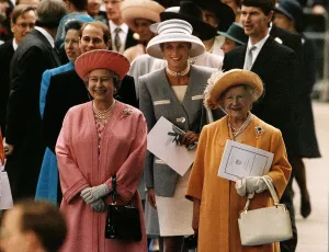 Pink Prints: Her Majesty Queen Elizabeth II, Princess Diana and the Queen Mother smile as they attend
