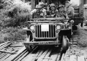 Jeep Prints: Major General F. W. Festing, D. S. O. commanding the 36th Division visiting forward areas