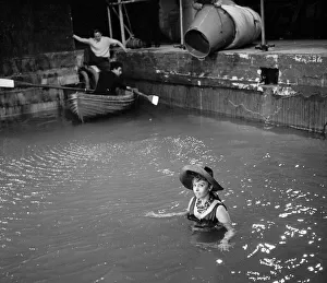 Rowing Boats Prints: The Making of The Millionairess Film July 1960 Pictured Sophia Loren Italian