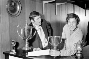 00252 Prints: Making room for another trophy, Ian Bowyer and skipper Tony Book show where the League