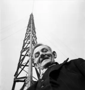The Man who climbed to the top of television mast. Mr Frank Orr. D1188
