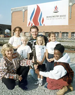 Manchester 2000 Olympic Bid, Crowds await official announcement on who will be hosting