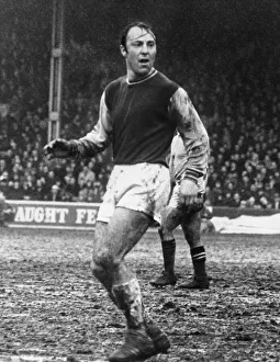 01320 Prints: Manchester City 1 v West Ham United 5 League Division One match at Maine Road