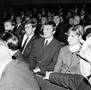 00943 Prints: Manchester City players including Mike Sumerbee at ringside watching the Boxing during