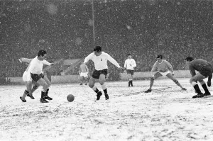 Manchester City v Tottenham Hotspur league match at Maine Road