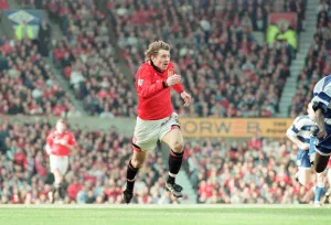 Manchester United 2-0 QPR, FA Cup Quarter Final match action, Old Trafford