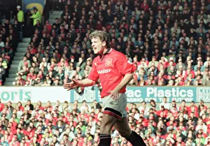 Manchester United 2-0 QPR, FA Cup Quarter Final match action, Old Trafford