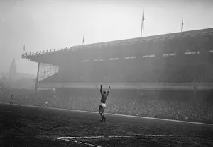 Manchester United 5-3 Fulham 1958 FA Cup semi final replay 26 / 03 / 1958