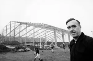 Manchester United to build a new covered area at their junior ground