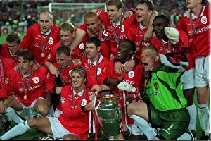 Manchester United players May 1999 including goalkepeer Peter Schmeichel (3rd R