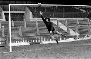 Manchester United players training before leaving from Middlesbrough