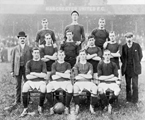 Manchester United team pose for a group photograph at Bank Street before the 1905 - 1906