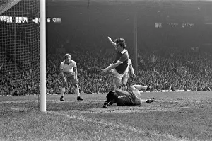 01226 Prints: Manchester United v Blackpool, League Division Two, final score 4-0 to Manchester United