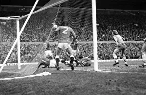 Manchester United v. Everton. March 1985 MF20-09-012 The final score was a one all