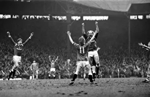 Manchester United v. Everton. March 1985 MF20-09-106 The final score was a one all
