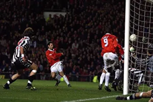 Manchester United v Juventus European Cup Semi Final April 1999 Ryan Giggs scores a late