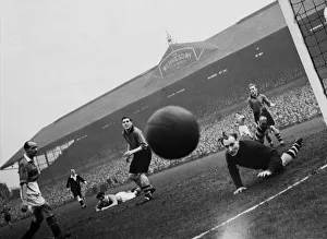 Manchester United v Wolverhampton Wanderers 26th March 1949