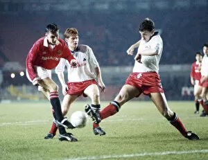 00372 Collection: Manchester United Youth v York Youth. Yorks Paul Mockler tries to stop a shot