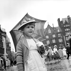 Manchester Whit Walks. Children / Crowds / Celebrations. June 1960 M4479-002