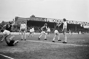 00639 Prints: Mansfield 1-1 Aston Villa, League Three match at Field Mill, Monday 24th April 1972