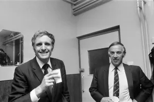 00639 Prints: Mansfield 1-1 Aston Villa, League Three match at Field Mill, Monday 24th April 1972