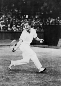 Manuel Alonso Areizaga. In 1921, at his first appearance at the Wimbledon