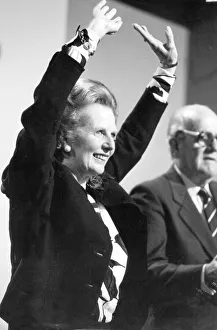 Speech Prints: Margaret Thatcher celebrating applause after closing speech of 1986 Conservative party