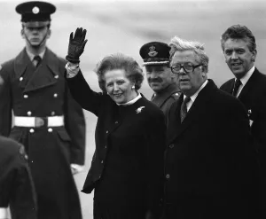 01528 Prints: Margaret Thatcher with Geoffrey Howe greeting Mikhail and Raisa Gorbachev at RAF Brize