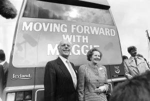 01528 Prints: Margaret Thatcher with her husband Dennis with the Battle Bus - 21st May 1987