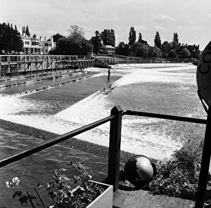 00592 Prints: Marlow Weir, within Wycombe district in south Buckinghamshire. 1st June 1954