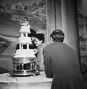 01354 Prints: A marriage made in Chelsea, Judy Garland chose a London Registry Office to be the venue