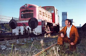 Martin Smith from Tanfield Railway Museum with the brightly coloured 0-6-0 industrial