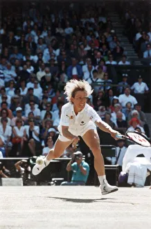 01427 Prints: Martina Navratilova, IN ACTION PLAYING ON COURT AT THE 1993 WIMBLEDON TENNIS TOURNAMENT