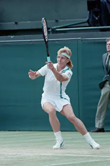 00973 Prints: Martina Navratilova during her Ladies Singles Final against Steffi Graf in 1988